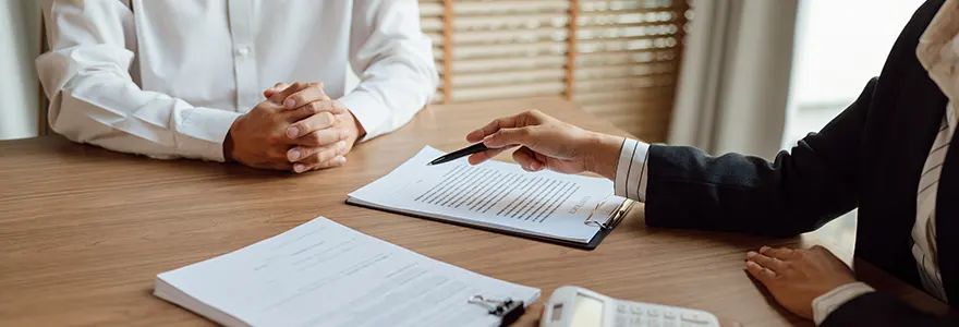 les 5 elements essentiels a verifier dans votre contrat d assurance